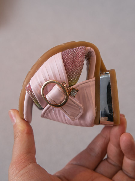 Модерни детски сандали за момичета от изкуствена кожа