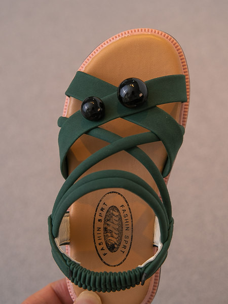 Ежедневни сандали за момичета с равна подметка в няколко цвята