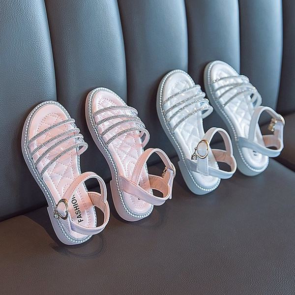 Модерни летни сандали с камъни