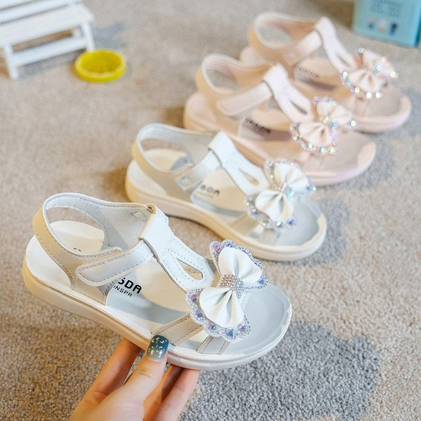 Детски кожени сандали с панделка и камъни