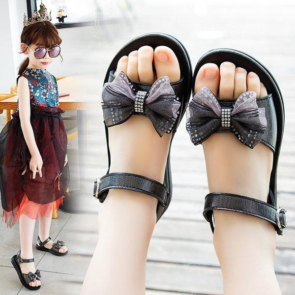 Нов модел детски сандали за момичета с декоративна панделка и неплъзгаща се подметка 