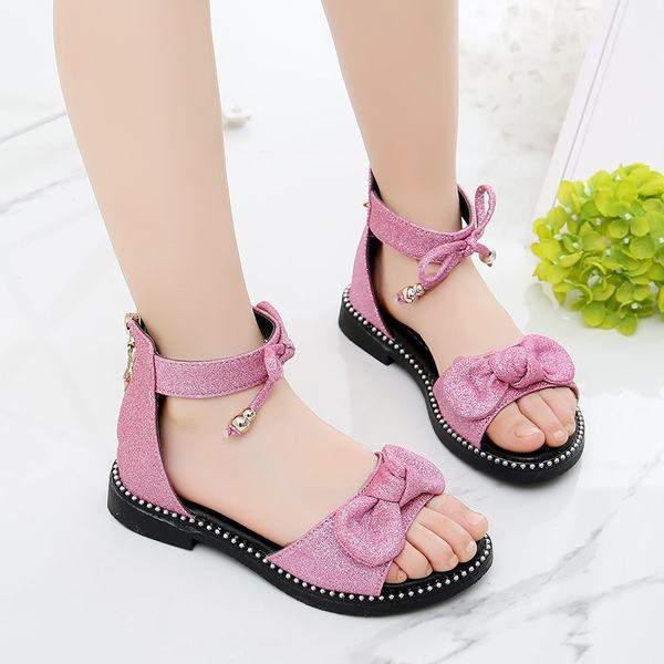 Детски сандали подходящи за момичета с панделки
