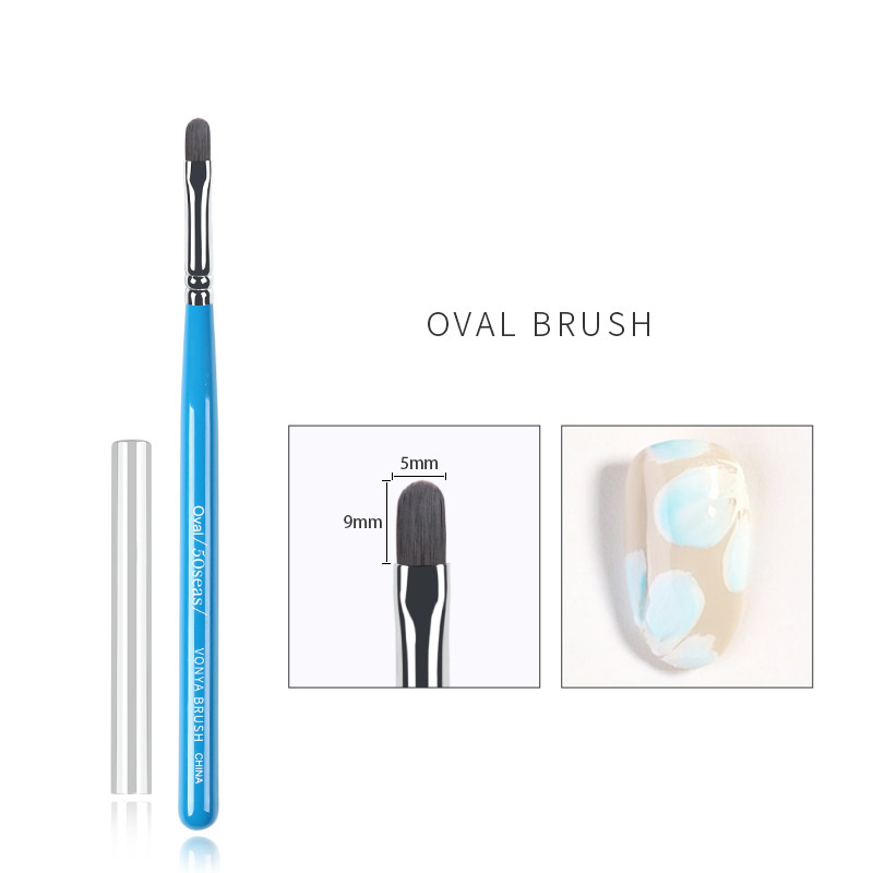 Kist za slikanje noktiju - različiti modeli