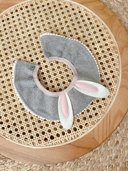 Регулируем аксесоар за домашен любимец с 3D елемент 