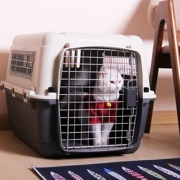 Клетка за пътуване за котки и кучета 