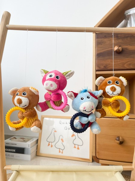 Играчка за домашен любимец подходяща за почистване на зъбите 