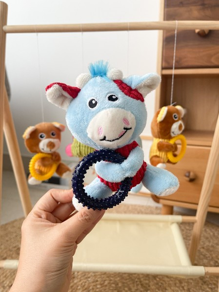 Играчка за домашен любимец подходяща за почистване на зъбите 