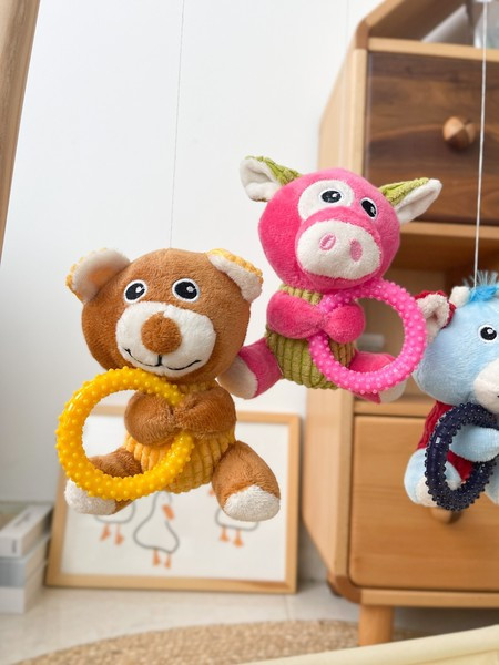 Играчка за домашен любимец подходяща за почистване на зъбите 