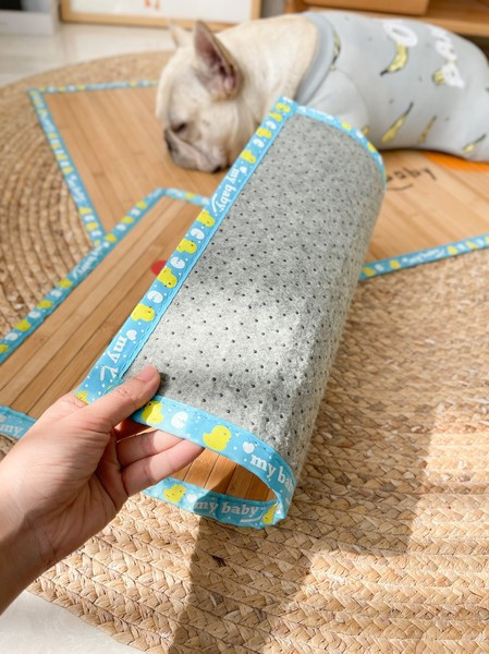 Бамбукова постелка подходяща за домашни любимци 