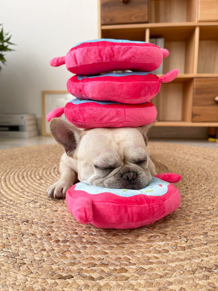 Плюшена играчка подходяща за домашни любимци 