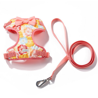 Нагръдник с повод за кучета с панделка