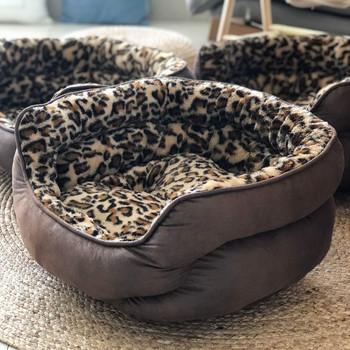 Βελούδινο κρεβάτι με μοτίβο λεοπάρδαλη κατάλληλο για σκύλους