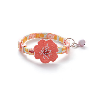 Reguliuojamas antkaklis su varpeliu katėms