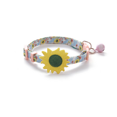 Reguliuojamas antkaklis su varpeliu katėms