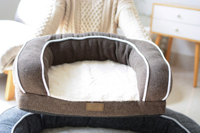 Επένδυση κατάλληλη για σκύλους και γάτες