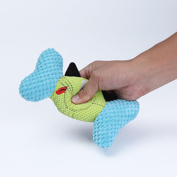 Παιχνίδι σε τρία χρώματα για κατοικίδια