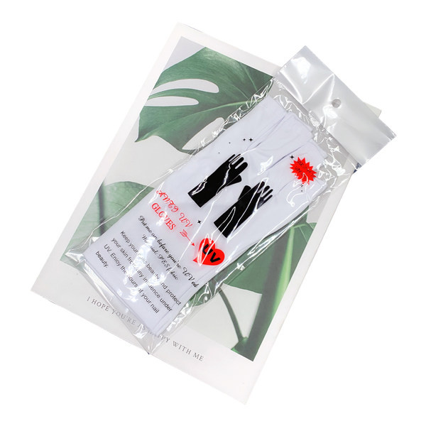 Tekstilinė pirštinė, apsauganti nuo manikiūro lempos UV spindulių