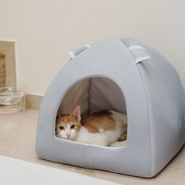 Cat house με τρισδιάστατο στοιχείο
