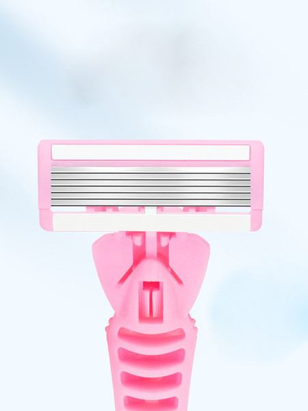 Mėlynos ir rožinės spalvos moteriškas skustuvas