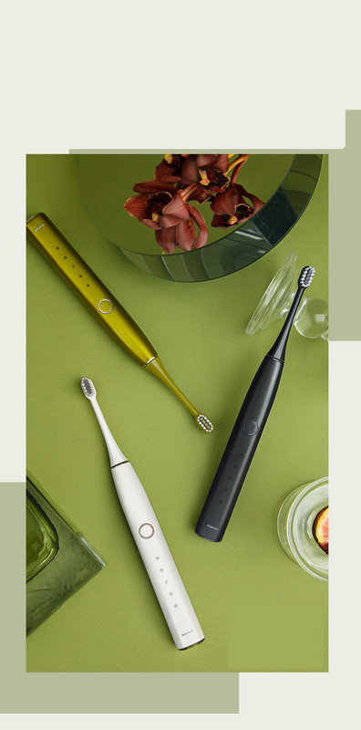 Ηλεκτρική οδοντόβουρτσα τρία χρώματα