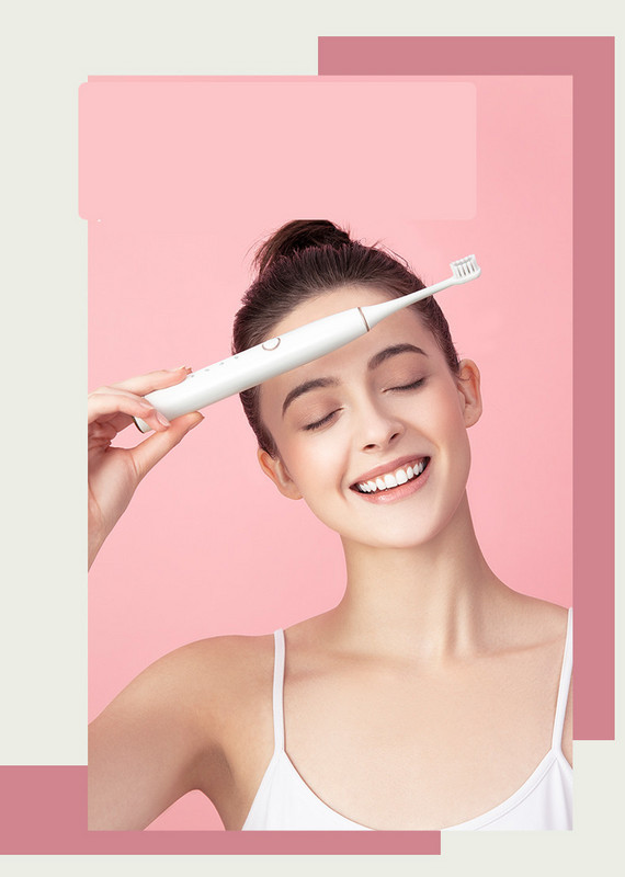 Ηλεκτρική οδοντόβουρτσα τρία χρώματα