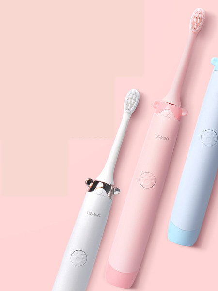 Elektriskā zobu birste trīs krāsās