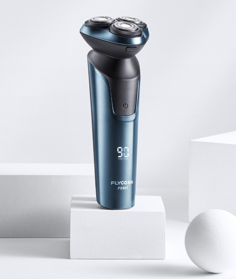 Aparat de ras pentru barbati cu afisaj LED