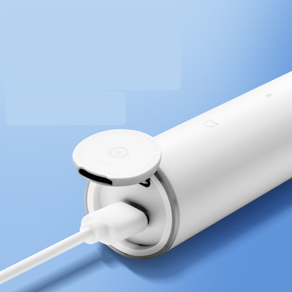 Elektriskā zobu birste baltā krāsā