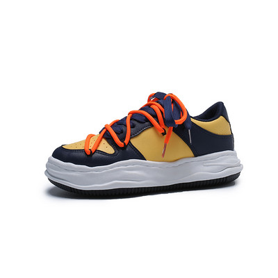 Sieviešu kedas ar krāsainām saitēm un plakanu zoli četrās krāsās