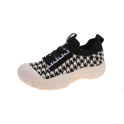 Jauns sieviešu kedu modelis četrās krāsās