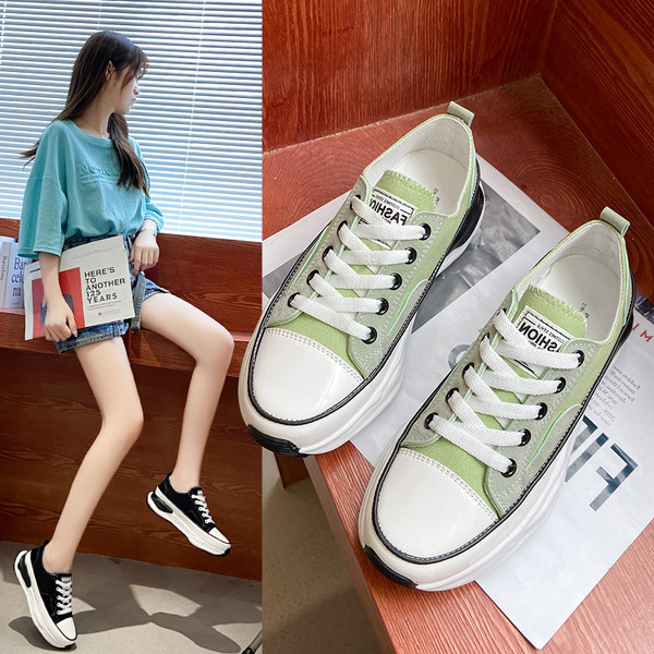 Νέο μοντέλο γυναικείά αθλητικά παπούτσια με κορδόνια σε δύο χρώματα