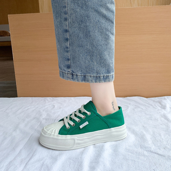 Sieviešu audekla kedas ar raupju zoli trīs krāsās