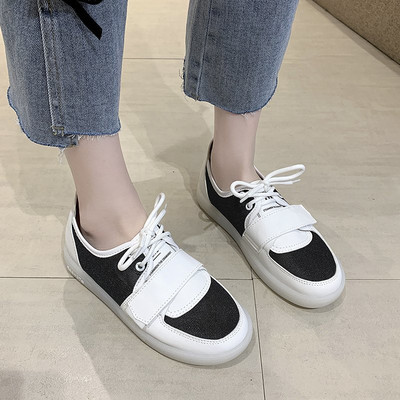 Tīkla sieviešu kedas ar saitēm divās krāsās