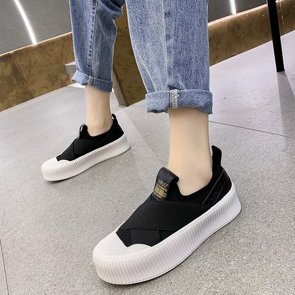 Νέο μοντέλο αθλητικά γυναικεία παπούτσια  κατάλληλα για το καλοκαίρι