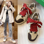 Ikdienas sieviešu kedas ar mežģīnēm divās krāsās piemērotas vasarai