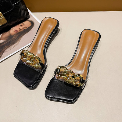 Jauns sieviešu čību modelis ar ķēdīti vairākās krāsās