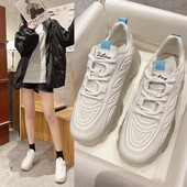 Sieviešu kedas ar mežģīnēm divās krāsās un silikona zoli