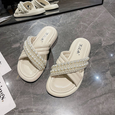 Ikdienas sieviešu čības ar pērlēm un plakanu zoli baltā un zaļā krāsā