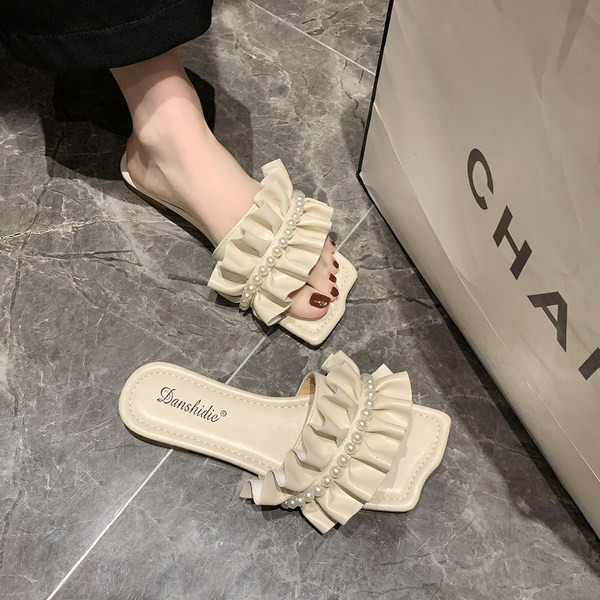 Modernas sieviešu čības no eko ādas ar pērlēm trīs krāsās