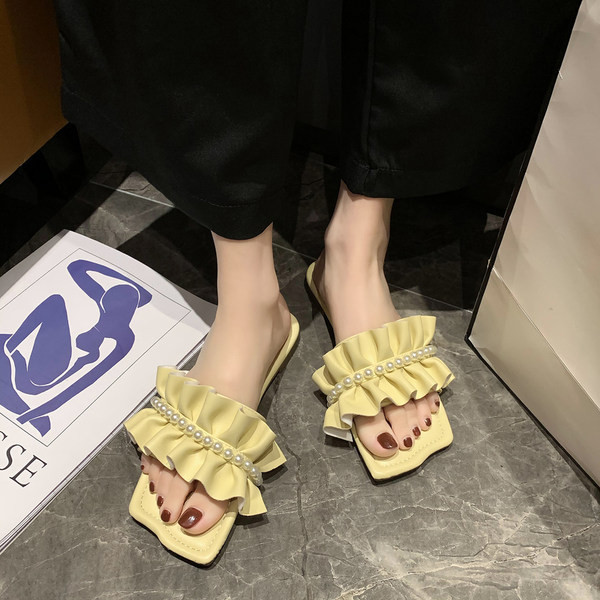 Modernas sieviešu čības no eko ādas ar pērlēm trīs krāsās