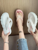 Ikdienas sieviešu čības starp pirkstiem un 5 cm zoli