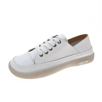 Sieviešu kedas ar mežģīnēm piemērotas vasarai