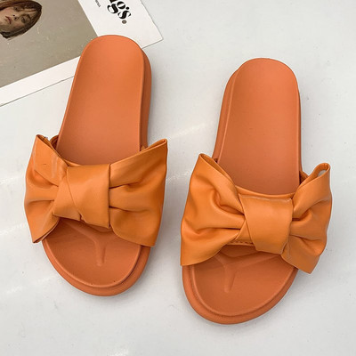 Ikdienas sieviešu čības no mākslīgās ādas ar lentīti