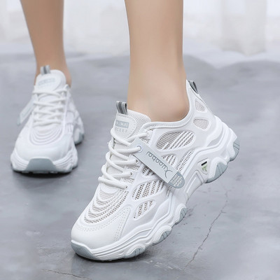 Jauns sieviešu kedu modelis ar raupju zoli - divu krāsu