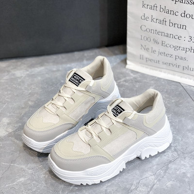 Pavasara sieviešu vasaras kedas ar mežģīnēm trīs krāsās