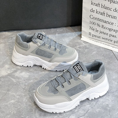 Pavasara sieviešu vasaras kedas ar mežģīnēm trīs krāsās