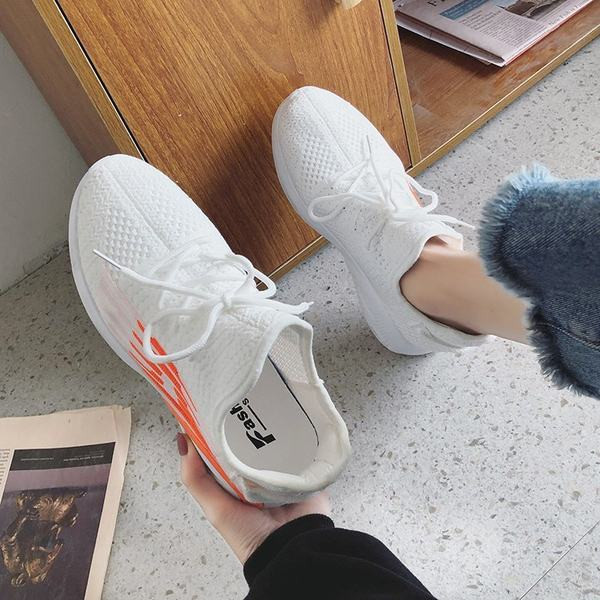 Sieviešu tekstila kedas ar mežģīnēm divās krāsās