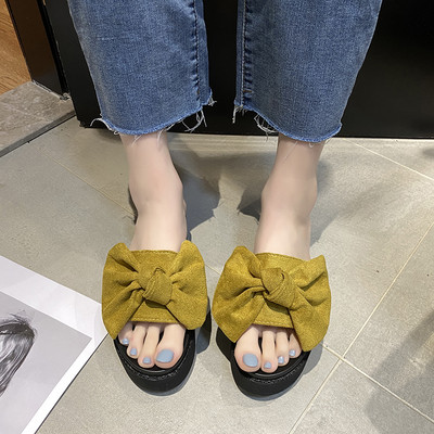 Γυναικείες παντόφλες με πλατφόρμα 5 cm και κορδέλα από οικολογικό σουέτ