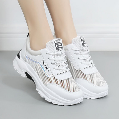 Jauns sieviešu kedu modelis ar tīkliņiem un raupju zoli