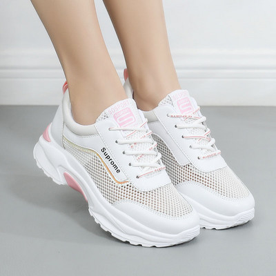 Jauns sieviešu kedu modelis ar tīkliņiem un raupju zoli